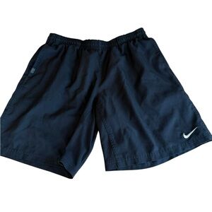 Nike Dri Fit Men’s Shorts Size Large Elastic Waistband